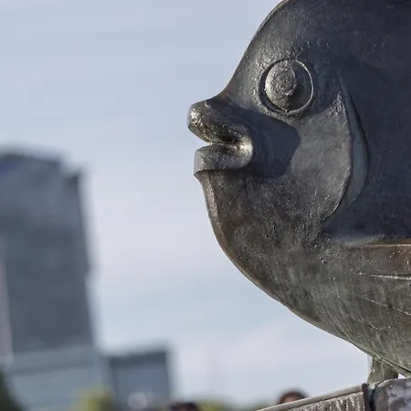 Plac Kaszubski 15 * Gdynia